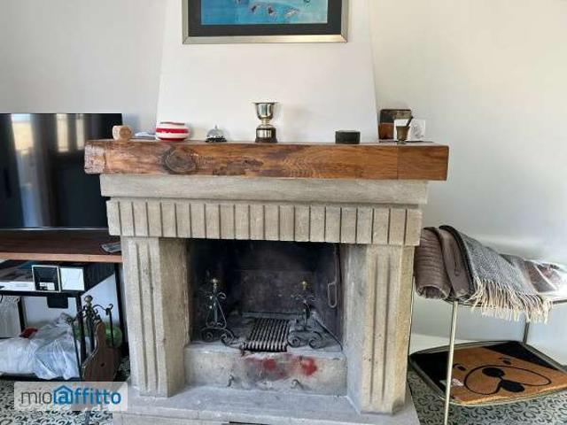 Villa arredata con terrazzo Tommaso natale