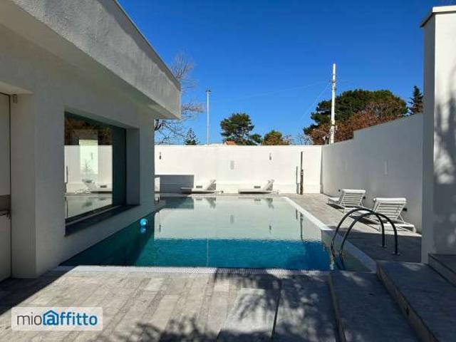 Villa arredata con terrazzo Tommaso natale