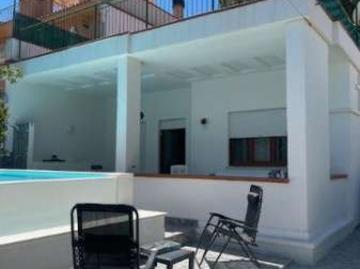 Villa arredata con terrazzo Tommaso natale
