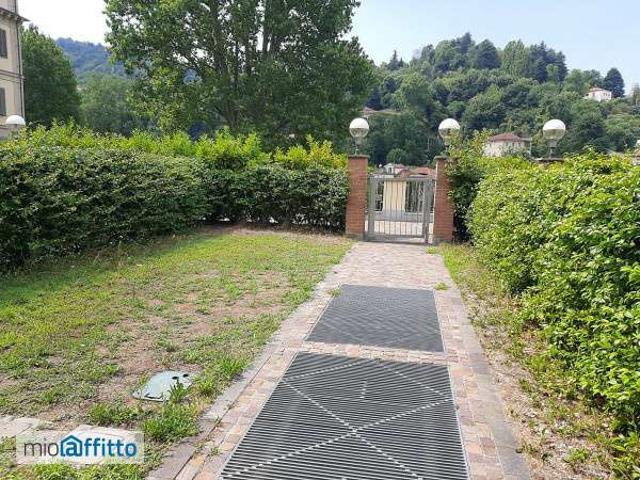 Villa arredata con terrazzo Torino