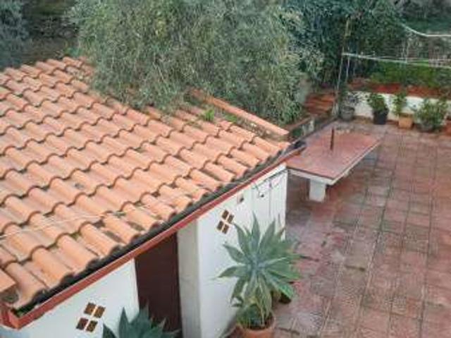 Villa arredata con terrazzo Torre muzza