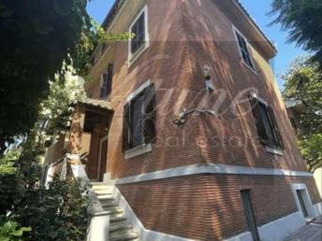 Villa arredata con terrazzo Trastevere, aventino, testaccio