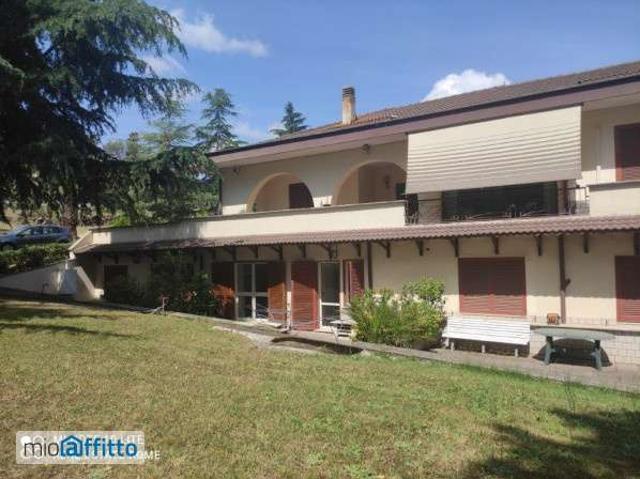 Villa arredata con terrazzo Trigoria, spinaceto, tor de cenci, vallerano