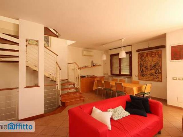 Villa arredata con terrazzo Trigoria, spinaceto, tor de cenci, vallerano