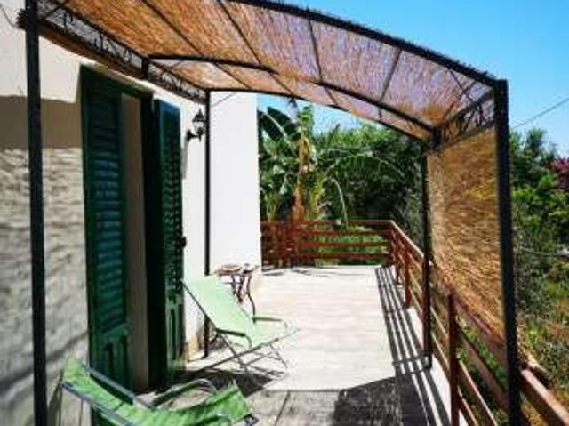 Villa arredata con terrazzo Triscina