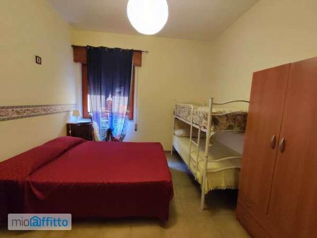 Villa arredata con terrazzo Vittoria