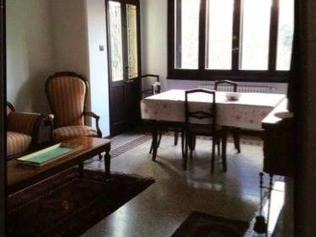 Villa arredata Corgeno