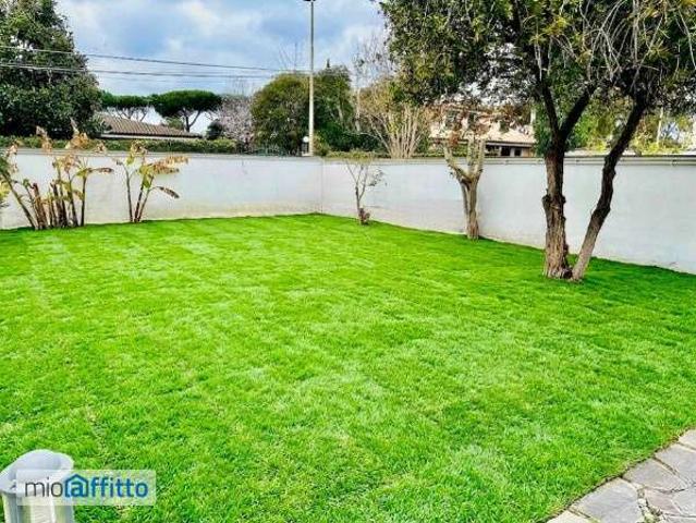 Villa arredata Infernetto, axa, casal palocco, madonnetta a roma