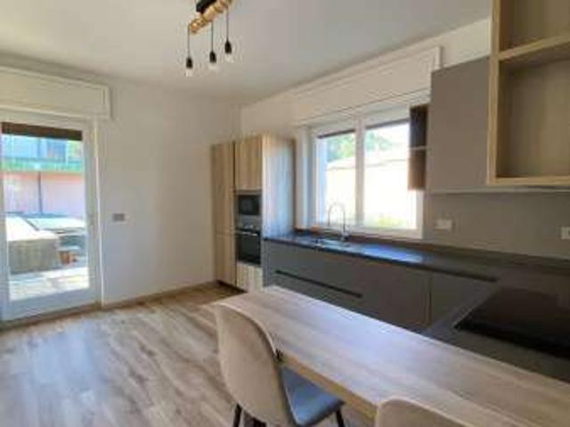Villa arredata Lozza