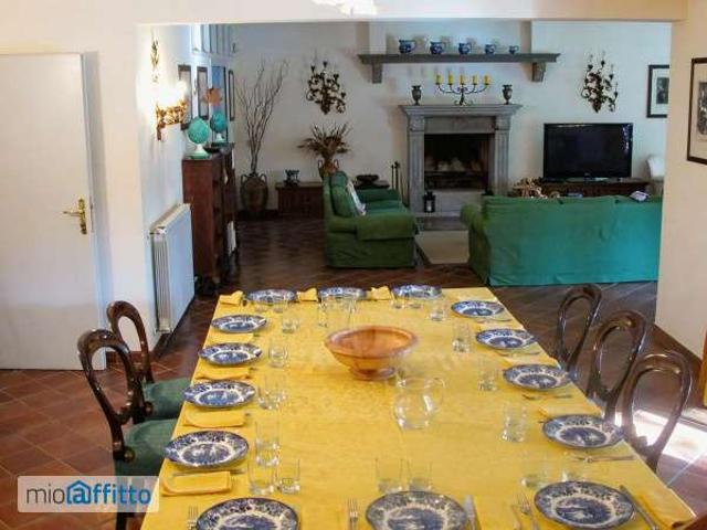 Villa arredata Manziana