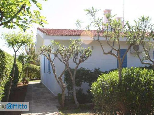 Villa arredata Ostuni costa