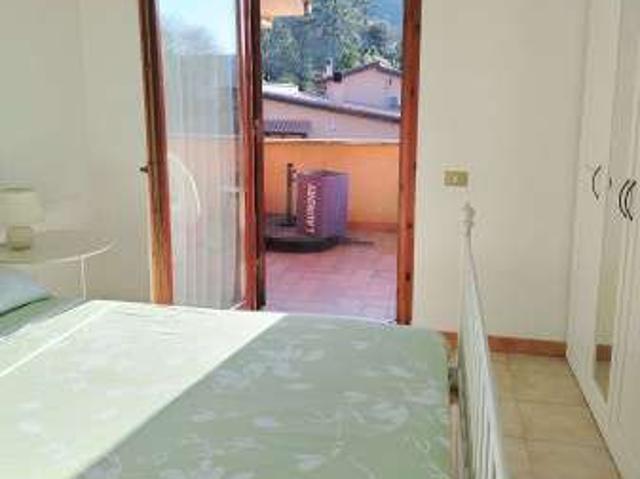 Villa arredata Punta del lago