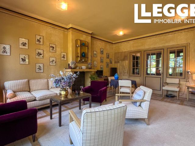 Villa Art Déco 1926, 5 chambres, mobilier d’origine, au bord de l’estuaire avec vue imprenable
