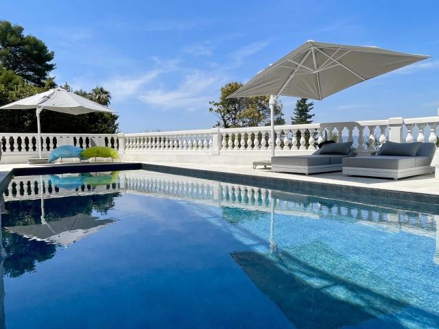 Villa Art Déco dans une belle propriété à Cannes 545m² Cannes