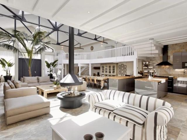 Villa atypique au cœur de Cannes 320m² Cannes