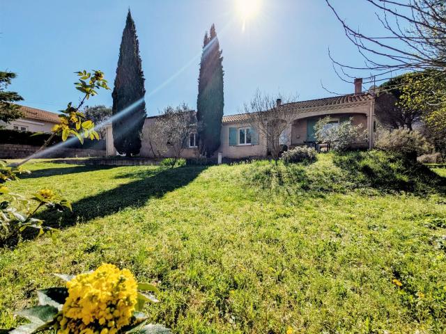 Villa avec pavillon indépendant 160 m2 habitables 160m² Les Aires