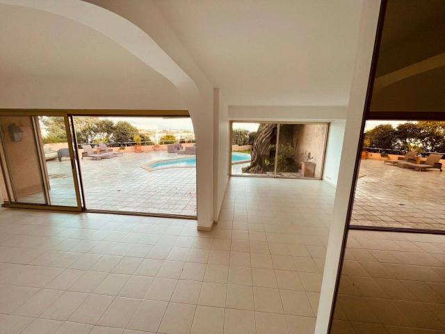 Villa avec piscine