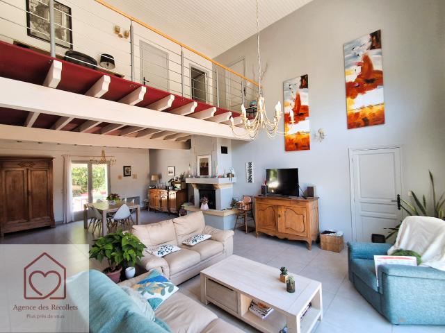 Villa avec piscine