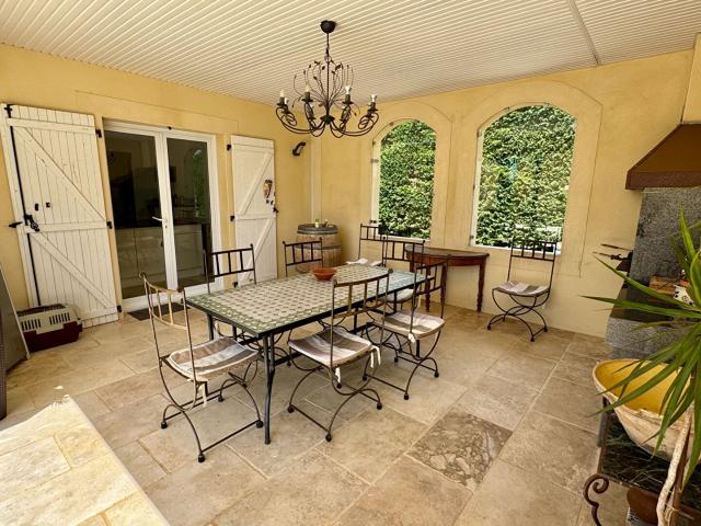 Villa avec piscine à Autignac 5 pièces 195 m2 1000m² de. 196m² Autignac