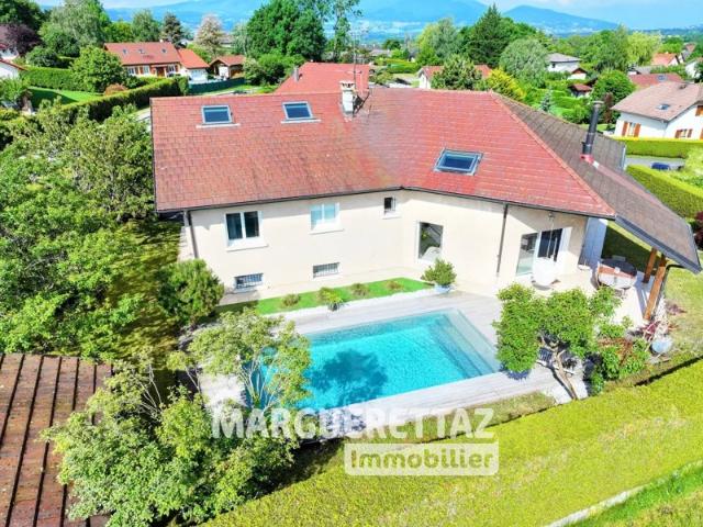 VILLA avec piscine à MARCELLAZ