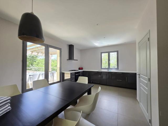 Villa avec piscine à Mouleydier 204m² Mouleydier