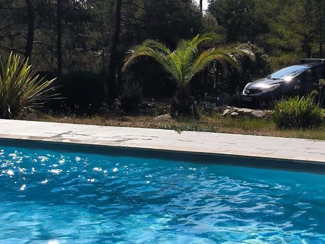 Villa avec piscine, dépendance et grand terrain Verdon ca. 103m² Saint Julien