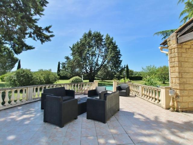 Villa avec piscine, environnement idyllique à 5 minutes d'Uzès!