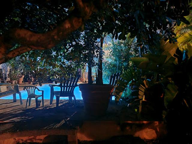 Villa avec piscine et jardin
