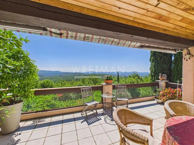 Villa avec piscine et vue exceptionnelle Mons 120m² Mons