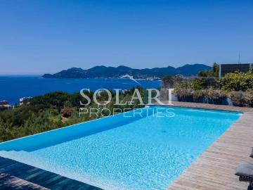 Villa avec piscine et vue époustouflante dans la baie de Cannes