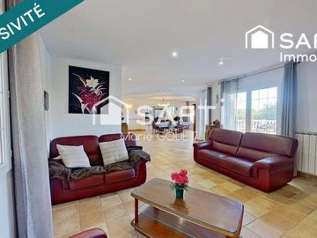 Villa familiale 205 m² avec piscine et triple garage à Saint Aygulf
