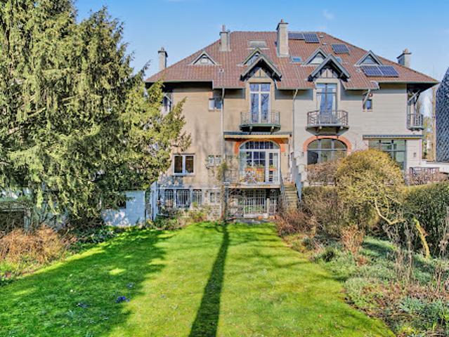 Villa avec terrasse