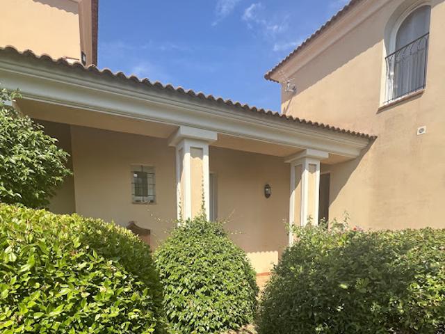 Villa avec terrasse