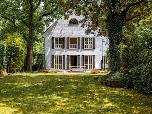Villa avec terrasse