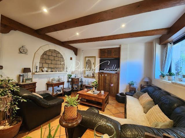 Villa avec terrasse