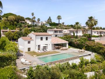 Villa avec vue mer panoramique – Domaine sécurisé 4 chambres