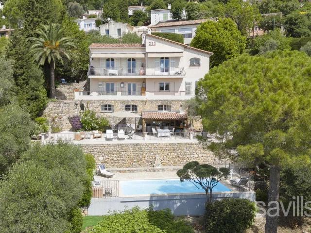 Villa avec vue panoramique à Magagnosc 192m² Grasse