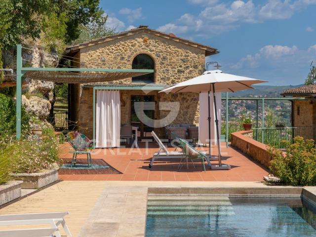 Villa Barone 320m² Poggibonsi