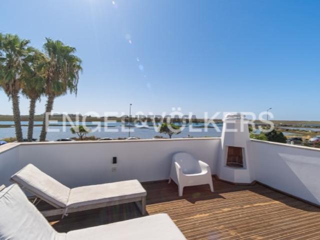 Villa Barril