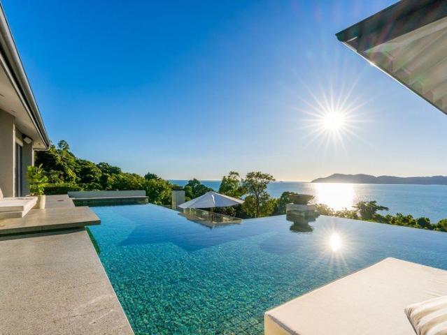 Villa BE Iconic Coastal Estate Above Lugger Bay