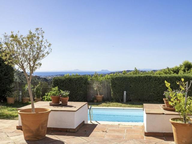 Villa, Benahavís 244m² Benahavís