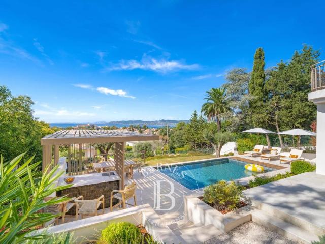 Villa Belle Époque Rénovée Vue Mer Panoramique Centre Vi. m² Saint Raphaël