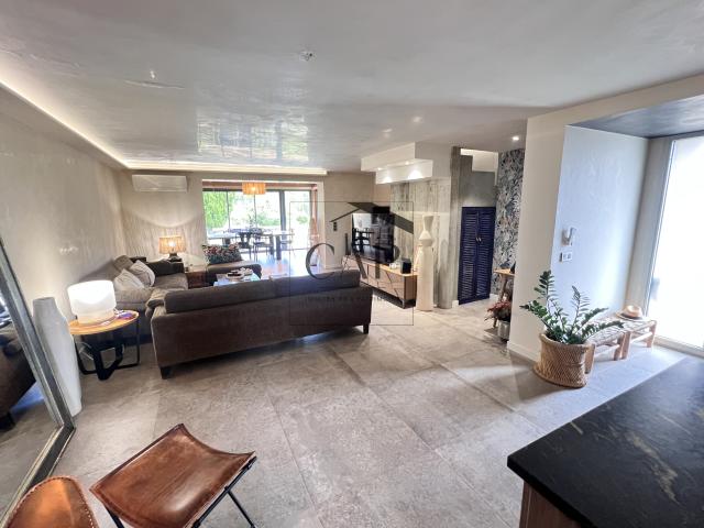 Villa bergerie rénovée à 7 min de Porto Vecchio Charme, modernité & terrain piscinable