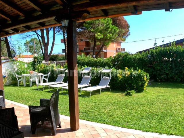 Villa bifamiliare traversa 23, Litoranea Terracina San Felice, Terracina