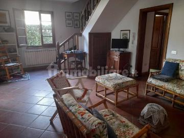 Villa bifamiliare via Antonio Gramsci, Vittoria Apuana, Forte dei Marmi