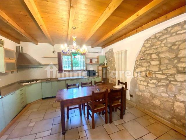 Villa bifamiliare via Barco, 90, Caldogno Rettorgole Cresole, Caldogno