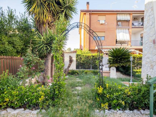 Villa bifamiliare via Gesualdo Machetti 63, Dragona, Roma