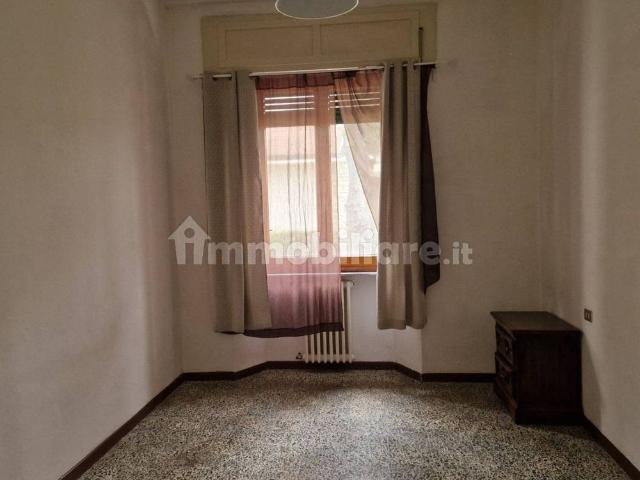 Villa bifamiliare via dei Mandorli 3, Tirrenia, Pisa