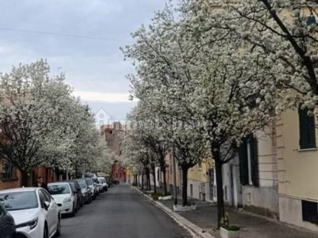 Villa bifamiliare via dei Corneli 32b, Quadraro, Roma
