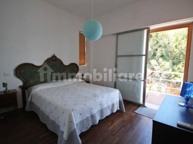 Villa bifamiliare via dei Fari 12, Porto Santo Stefano, Monte Argentario